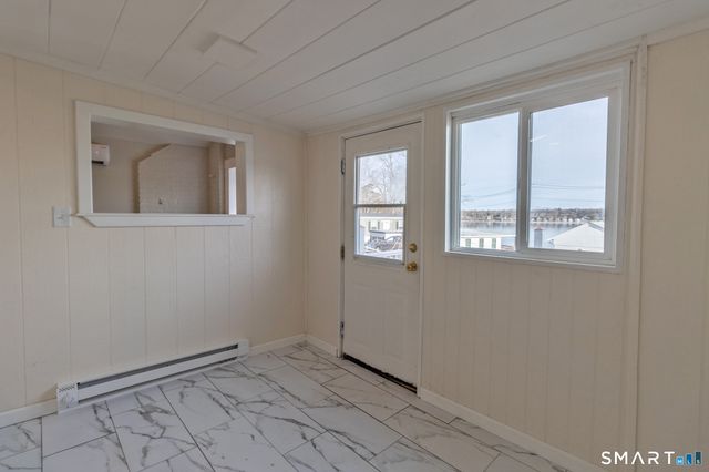 15 Waterview Circle, East Hampton, CT 06424