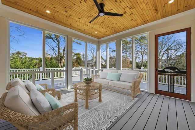 83 Old Mail Road, North Chatham, MA 02650