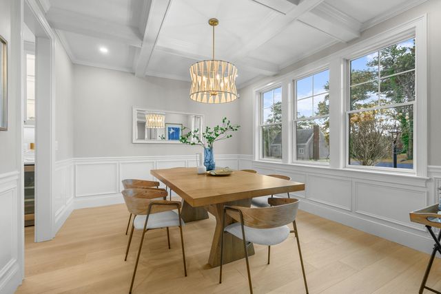 83 Old Mail Road, North Chatham, MA 02650