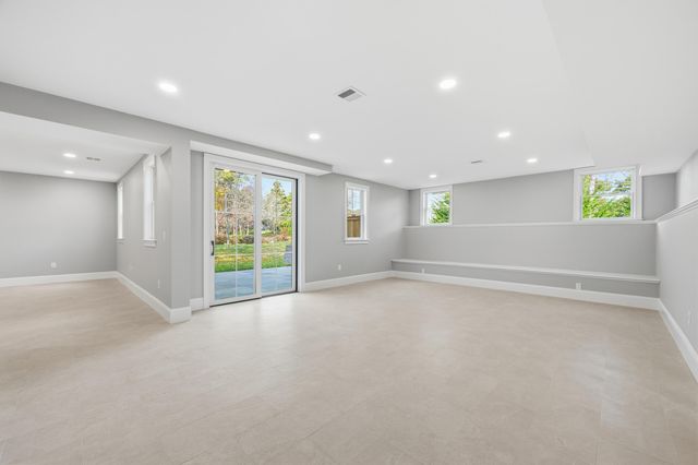 83 Old Mail Road, North Chatham, MA 02650