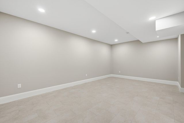 83 Old Mail Road, North Chatham, MA 02650