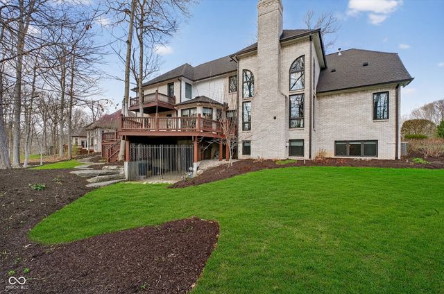 4248 Creekside Pass, Zionsville, IN 46077