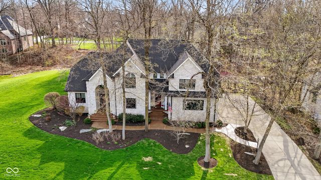 4248 Creekside Pass, Zionsville, IN 46077