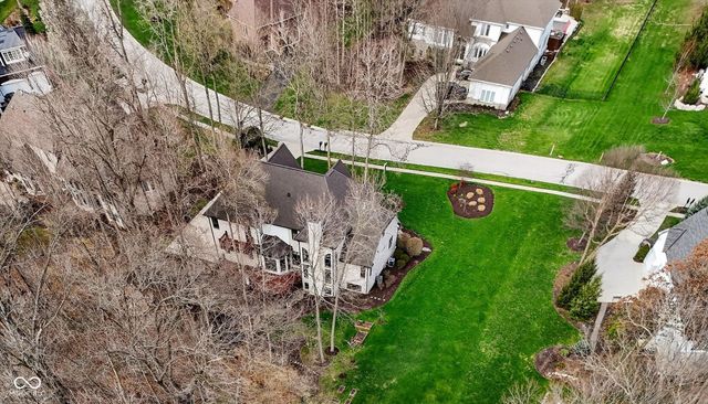 4248 Creekside Pass, Zionsville, IN 46077