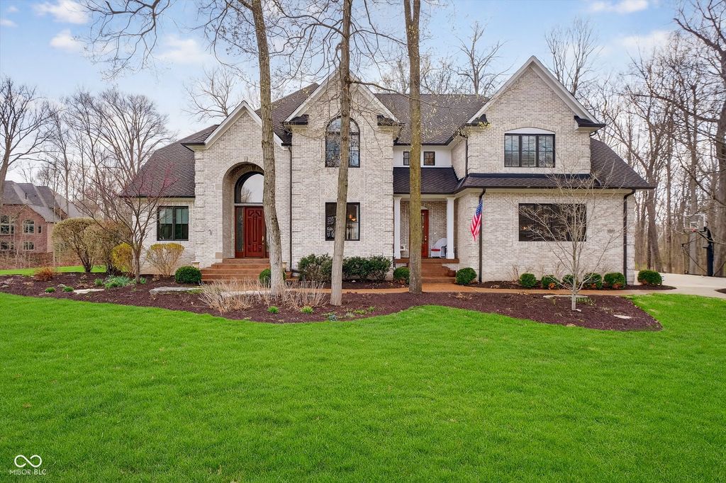 4248 Creekside Pass, Zionsville, IN 46077