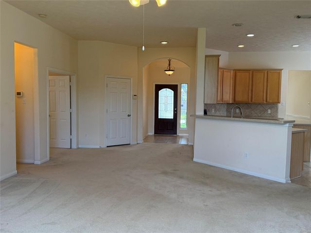 10727 Gilford Crest Drive, Spring, TX 77379