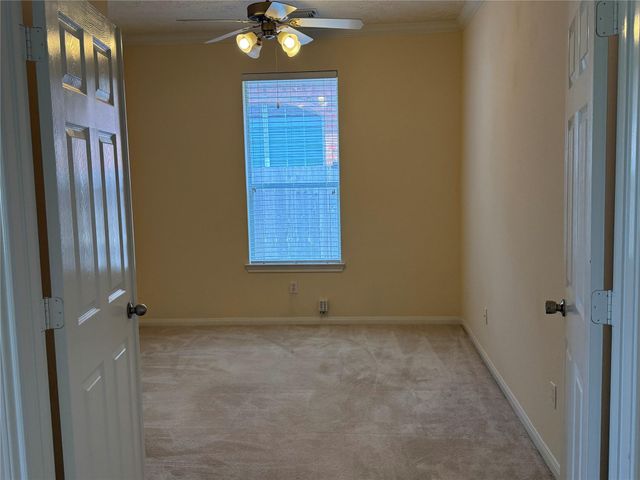 10727 Gilford Crest Drive, Spring, TX 77379