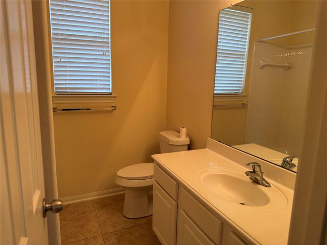 10727 Gilford Crest Drive, Spring, TX 77379