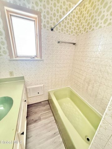 772 Eastern Avenue, Schenectady, NY 12308