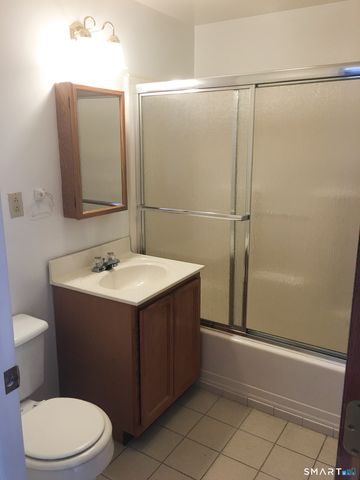 22 Woodbridge Avenue, Ansonia, CT 06401