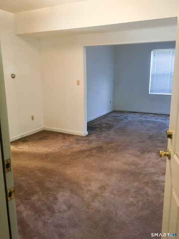 22 Woodbridge Avenue, Ansonia, CT 06401