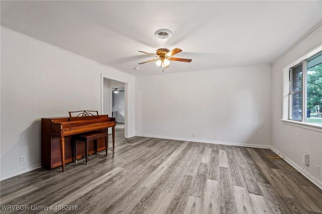 1804 Central Street, Poteau, OK 74953