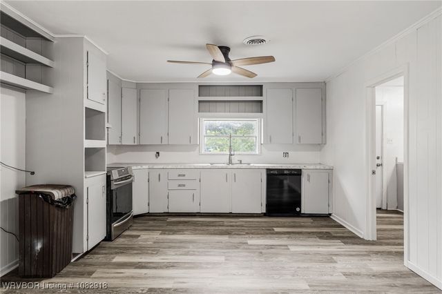 1804 Central Street, Poteau, OK 74953
