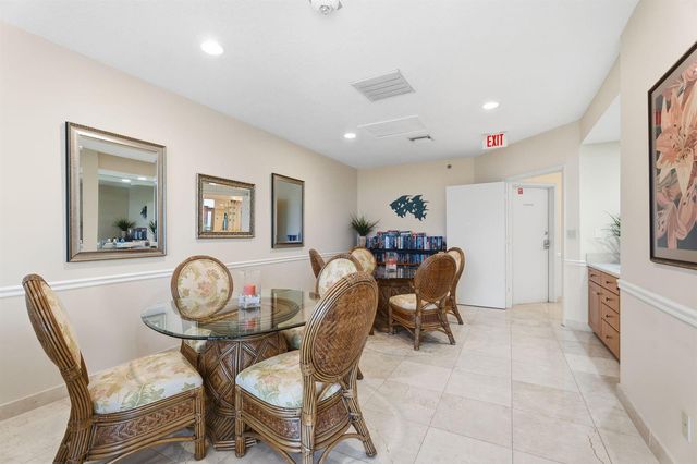 3870 N Highway A1a 604, Fort Pierce, FL 34949
