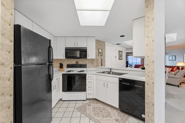 3870 N Highway A1a 604, Fort Pierce, FL 34949