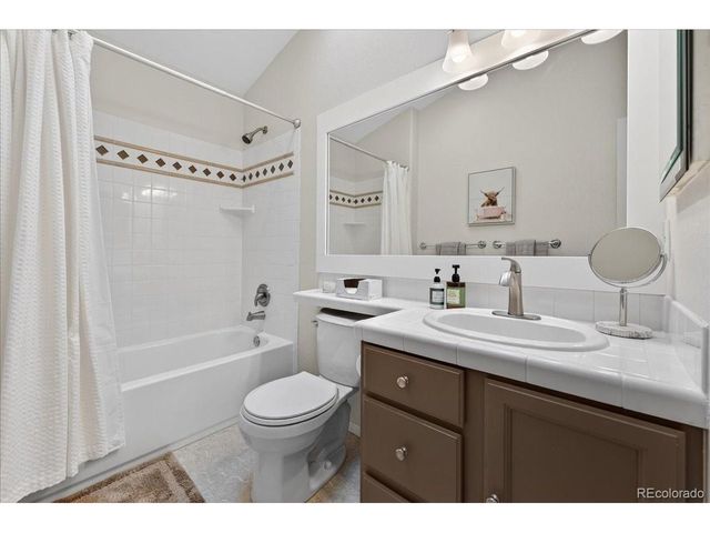 23767 E Byers Pl, Aurora, CO 80018