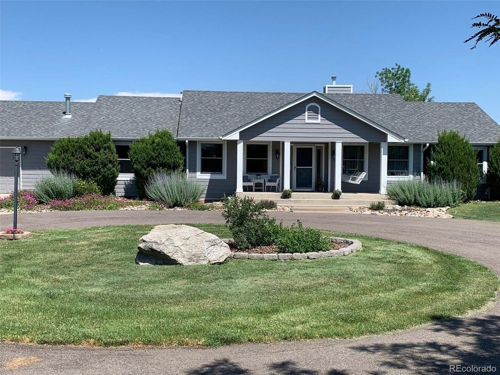 23767 E Byers Pl, Aurora, CO 80018