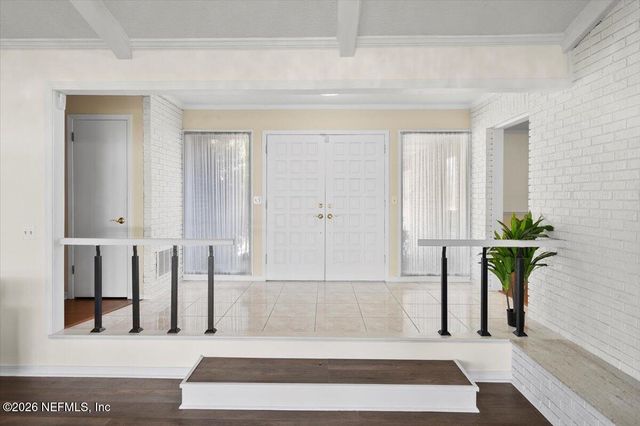 500 BROWARD Road, Jacksonville, FL 32218