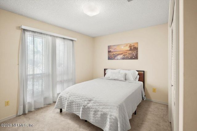 500 BROWARD Road, Jacksonville, FL 32218