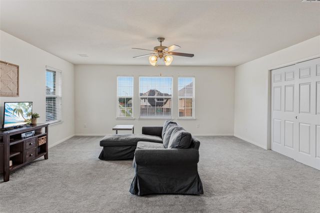 12402 Garnet Road, Mont Belvieu, TX 77535