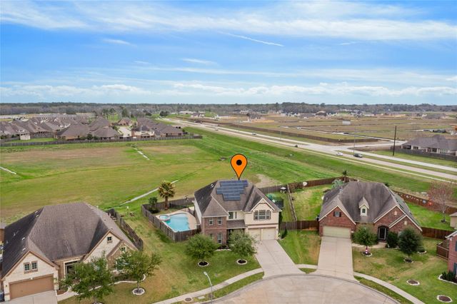 12402 Garnet Road, Mont Belvieu, TX 77535