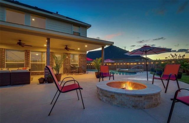 12402 Garnet Road, Mont Belvieu, TX 77535