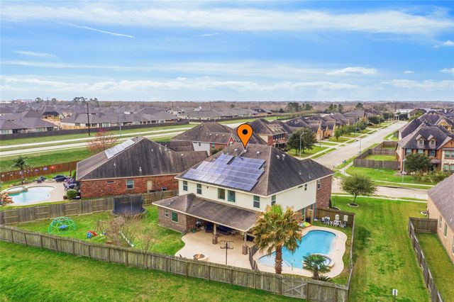 12402 Garnet Road, Mont Belvieu, TX 77535
