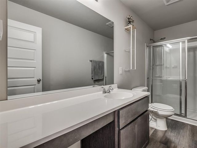 11609 NW 95th Street, Yukon, OK 73099