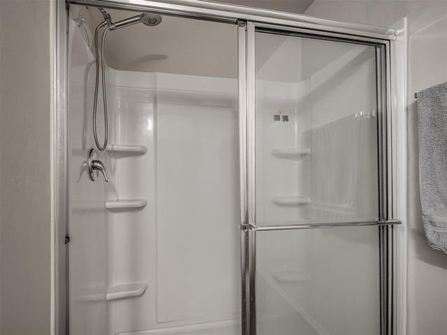 11609 NW 95th Street, Yukon, OK 73099