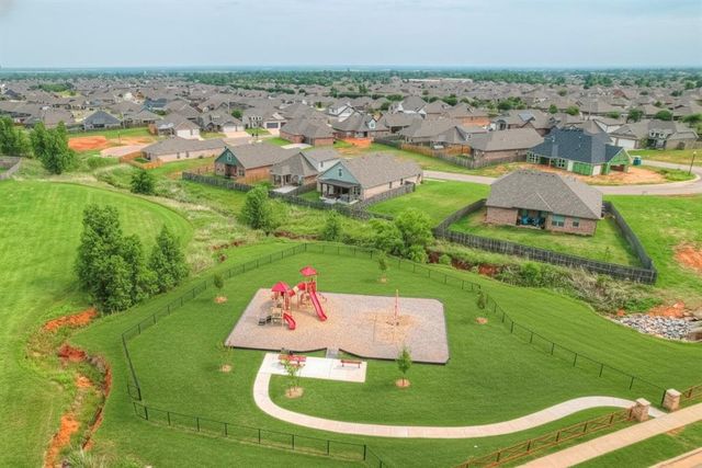 11609 NW 95th Street, Yukon, OK 73099