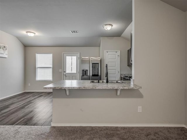 11609 NW 95th Street, Yukon, OK 73099