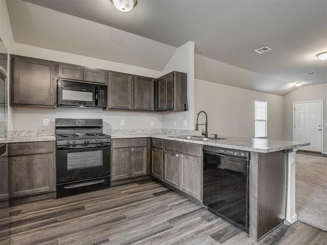 11609 NW 95th Street, Yukon, OK 73099