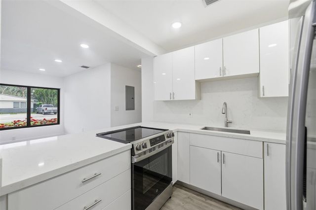 1812 SW 30th Street, Fort Lauderdale, FL 33315