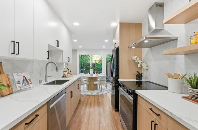 1101 Pomeroy Avenue, Santa Clara, CA 95051