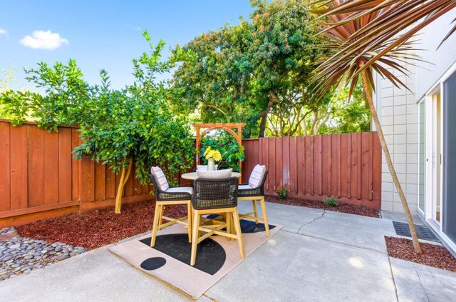 1101 Pomeroy Avenue, Santa Clara, CA 95051