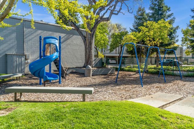 1101 Pomeroy Avenue, Santa Clara, CA 95051