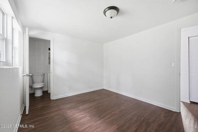 5134 MONCRIEF Road W, Jacksonville, FL 32209