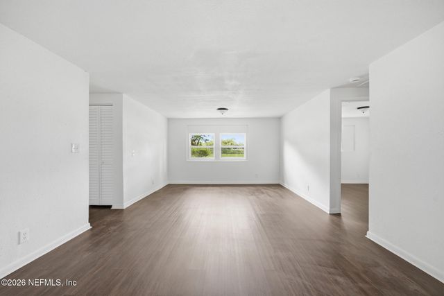 5134 MONCRIEF Road W, Jacksonville, FL 32209