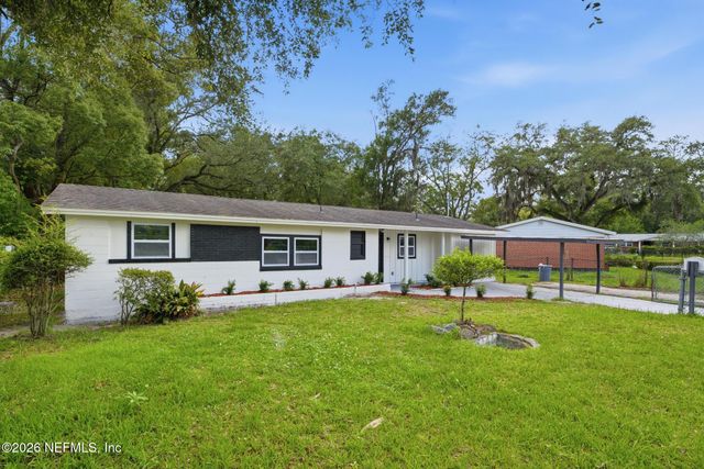 5134 MONCRIEF Road W, Jacksonville, FL 32209