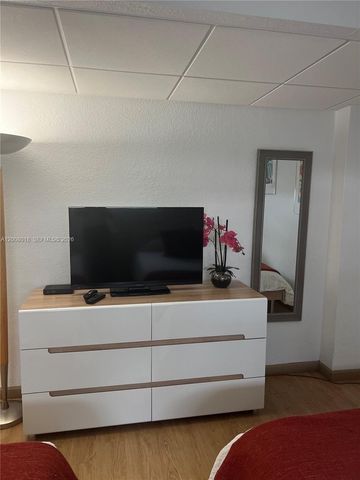 3901 S Ocean Drive 14T, Hollywood, FL 33019