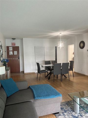 3901 S Ocean Drive 14T, Hollywood, FL 33019