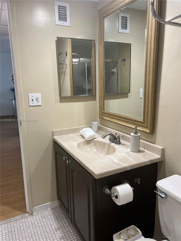 3901 S Ocean Drive 14T, Hollywood, FL 33019