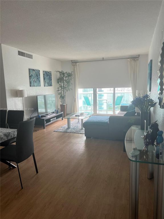 3901 S Ocean Drive 14T, Hollywood, FL 33019