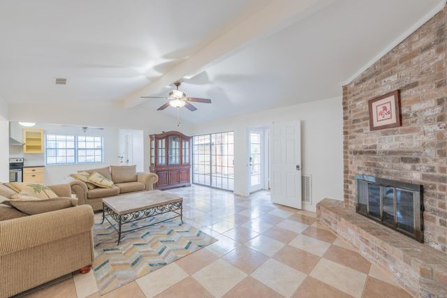 15443 El Padre Drive, Houston, TX 77083