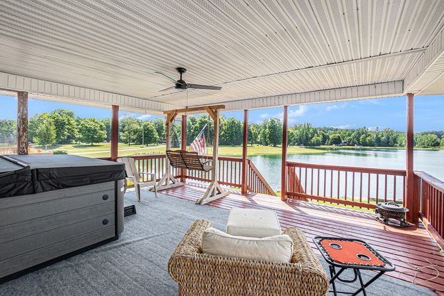 8683 E Hawley Road, Newfield Twp, MI 49421