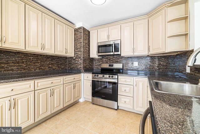 468 WOODHAVEN PLZ, Philadelphia, PA 19116