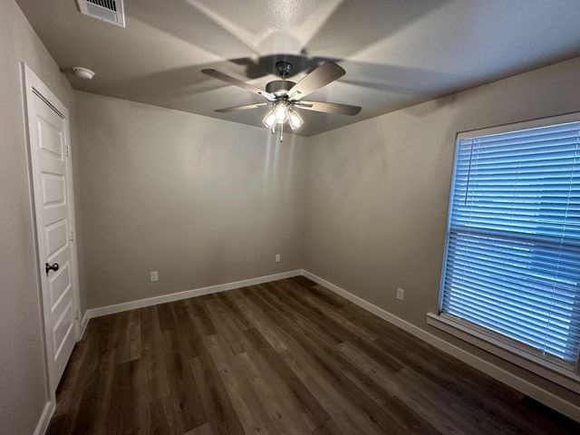13213 Sherman Avenue, Lubbock, TX 79423