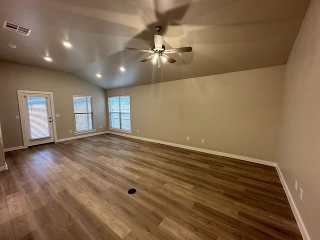 13213 Sherman Avenue, Lubbock, TX 79423