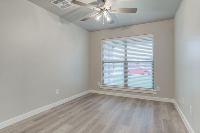 13213 Sherman Avenue, Lubbock, TX 79423