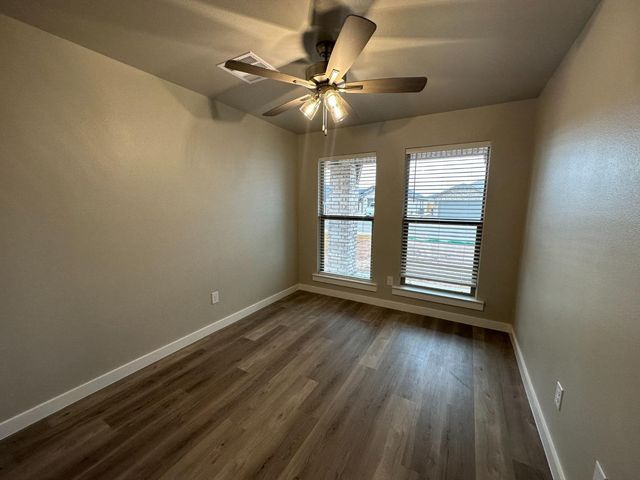 13213 Sherman Avenue, Lubbock, TX 79423